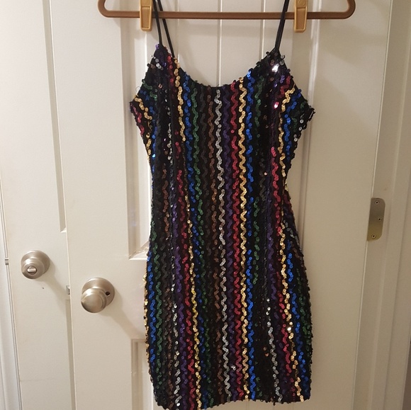 Sequin spaghetti strap 70's dress. - Picture 8 of 8